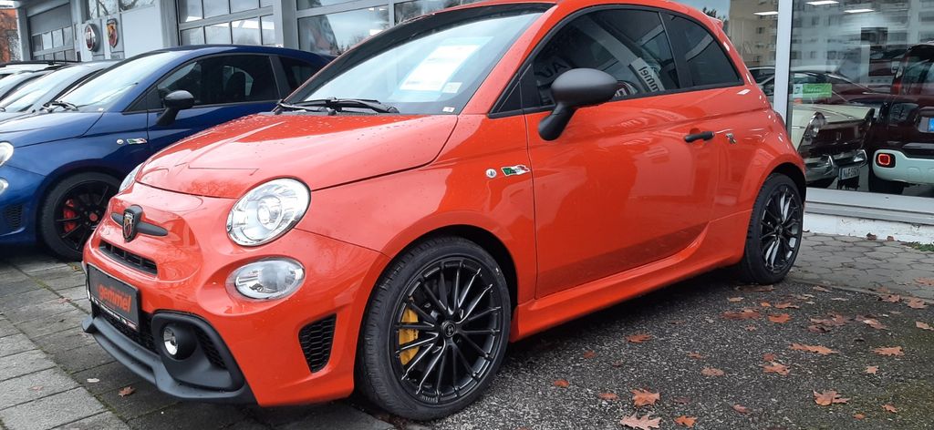 Abarth 695 5 km 33.990 € Nürnberg 90482