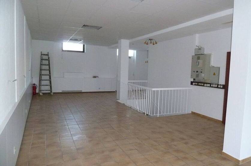 63225 Langen (Innenstadt) - Praxisfläche (Arzt, Physio-Massage) gesamt rd. 238 m², 5 Stellplätze