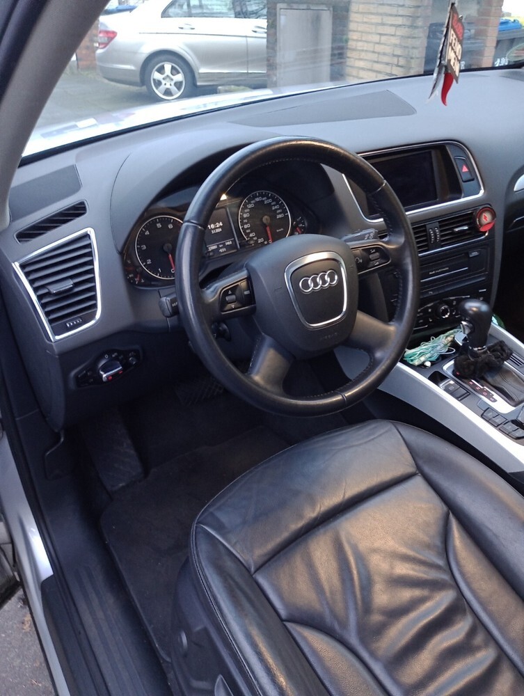 Audi Q5 130.000 km 13.000 € Köln 50667