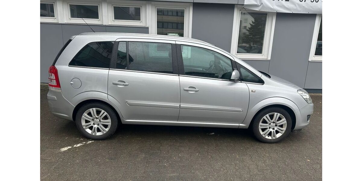 Opel Zafira 140.000 km 4.880 &euro; friedrichsdorf 61381