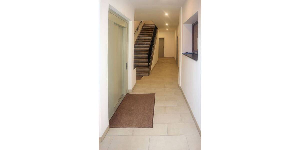Etagenwohnung Schönberg - 3 Zimmer, 122 m&sup2;, 285.000&euro; | Angebot:25735938