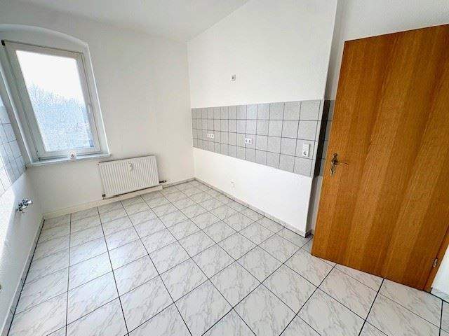 Etagenwohnung Meuselwitz - 2 Zimmer, 52 m&sup2;, 295&euro; | Angebot:24790886