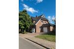 Einfamilienhaus Bösel - 12 Zimmer, 300 m&sup2;, 579.000&euro; | Angebot:27120550