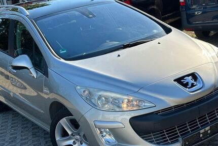 Peugeot 308 169.000 km 3.990 € Hoppegarten 15366