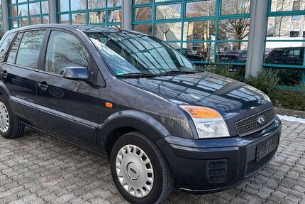 Ford Fusion 210.000 km 750 &euro; München 81827