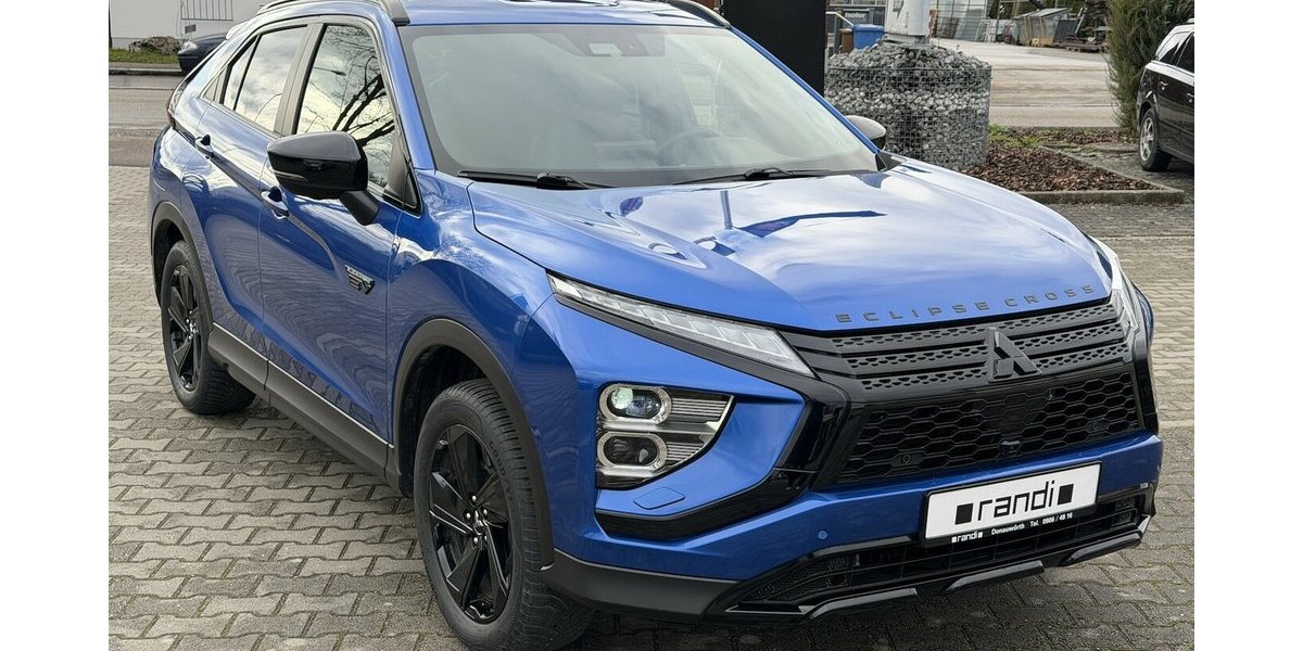 Mitsubishi Eclipse Cross Plus Select Black Hybrid 4WD 15.700 km 26.480 &euro; Donauwörth 86609