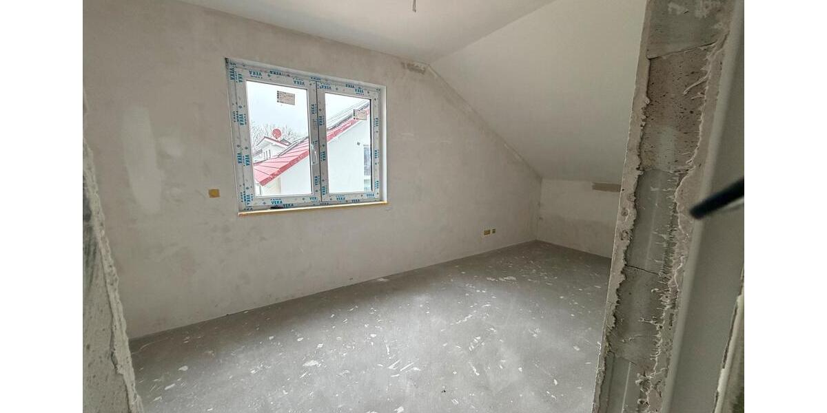 Doppelhaushälfte Lünen - 5 Zimmer, 140 m&sup2;, 1.990&euro; | Angebot:24987610