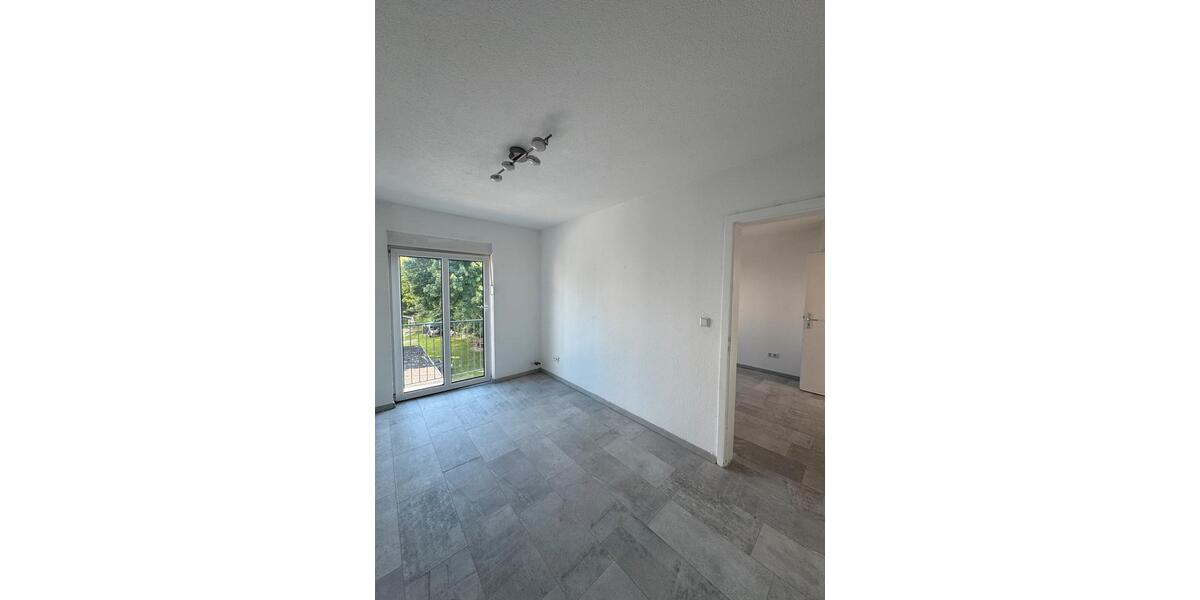 Etagenwohnung Vöhringen - 3 Zimmer, 64 m&sup2;, 1.300&euro; | Angebot:26313998