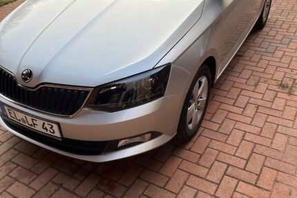 Skoda Fabia 109.000 km 7.600 &euro; Geeste 49744