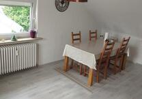 2 Zimmer DG-Wohnung in Rutesheim zu vermieten