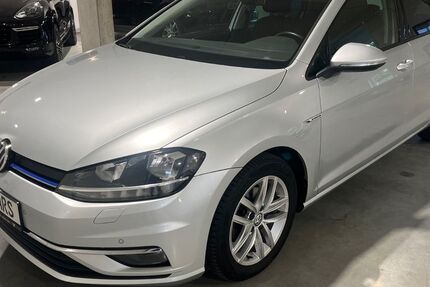 VW Golf 103.000 km 12.990 &euro; Mengkofen 84152