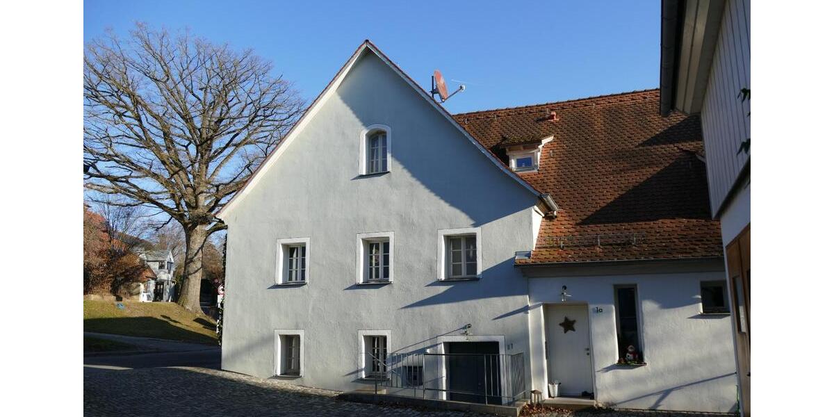 Doppelhaushälfte Fürth Atzenhof - 6 Zimmer, 192 m&sup2;, 1.950&euro; | Angebot:24294877