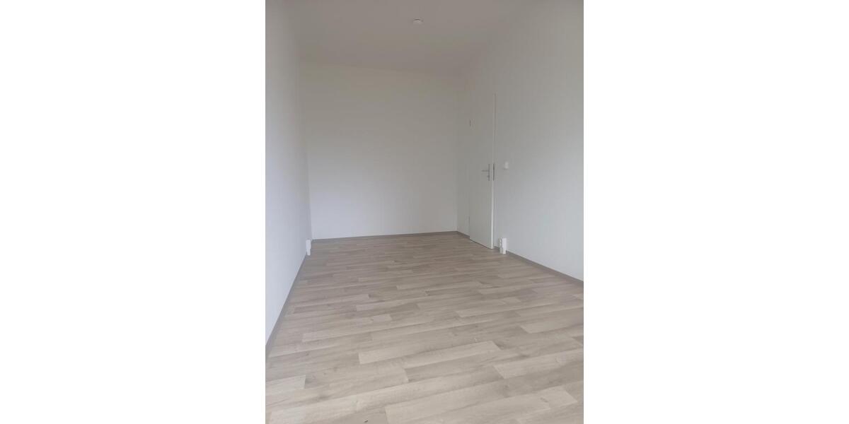 Etagenwohnung Bad Langensalza - 3 Zimmer, 62 m&sup2;, 340&euro; | Angebot:25370132