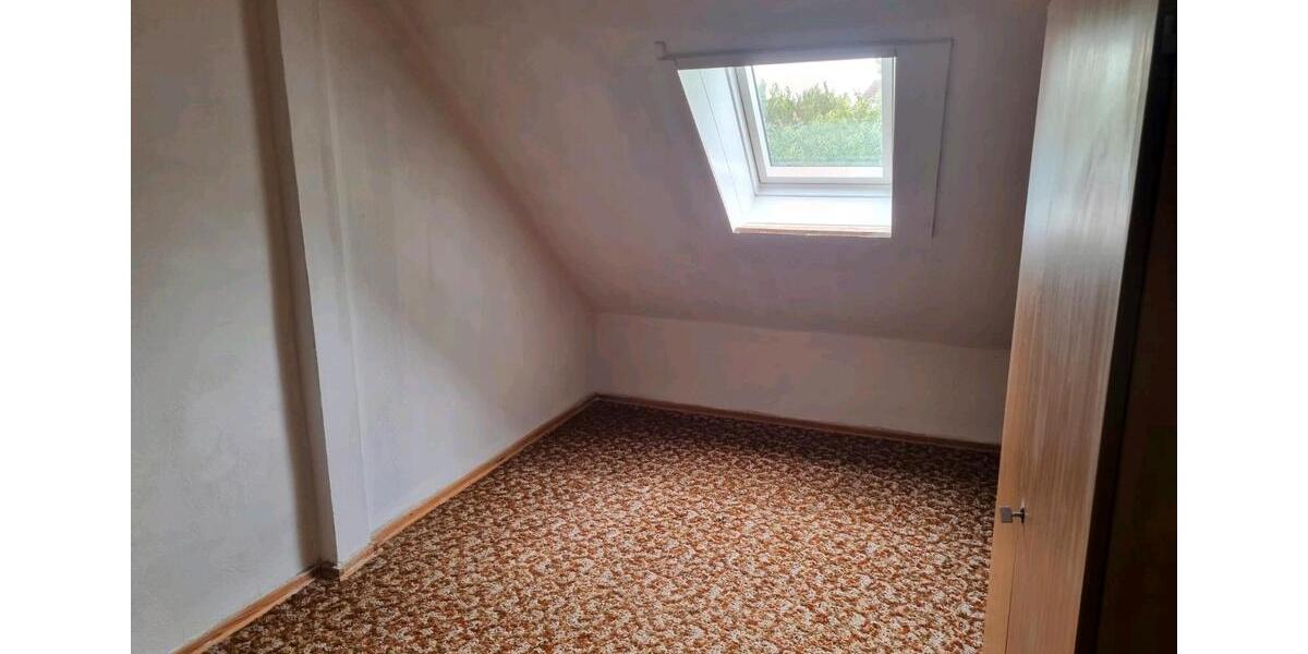Doppelhaushälfte Obernzenn - 6 Zimmer, 120 m&sup2;, 800&euro; | Angebot:26227859