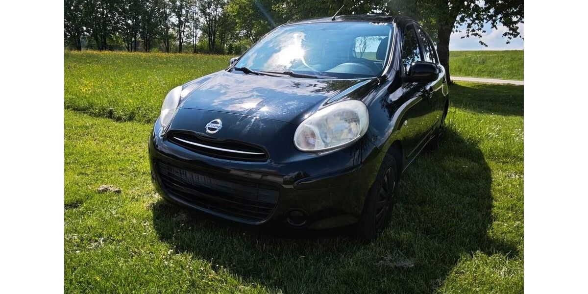 Nissan Micra 178.000 km 3.200 &euro; Reutlingen 72770
