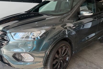 Ford Kuga 113.912 km 17.980 € Lemwerder 27809