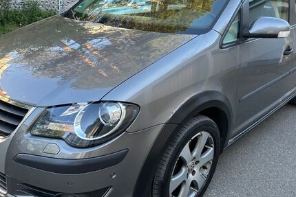 VW Touran 227.800 km 2.400 &euro; Augsburg 86154