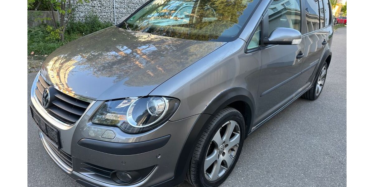 VW Touran 227.800 km 3.990 &euro; Augsburg 86154