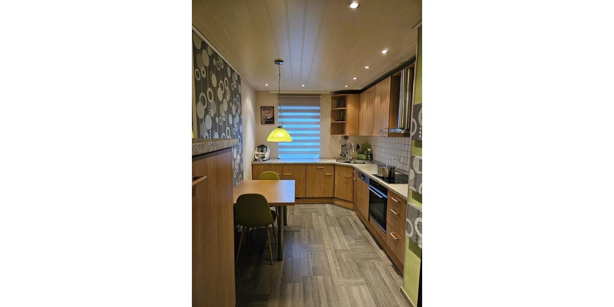 Etagenwohnung Landstuhl - 5 Zimmer, 125 m&sup2;, 175.000&euro; | Angebot:26862435