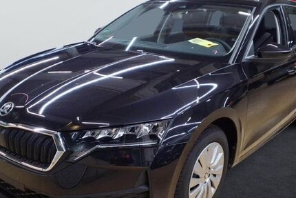 Skoda Octavia 17.300 km 24.240 &euro; Wackersdorf 92442