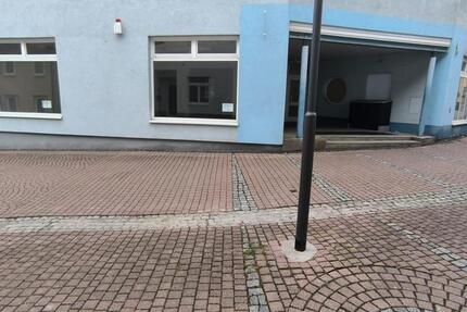 Laden, Gewerbeeinheit, Büro, Gewerbefläche, Geschäft, Lagerplatz zimmer