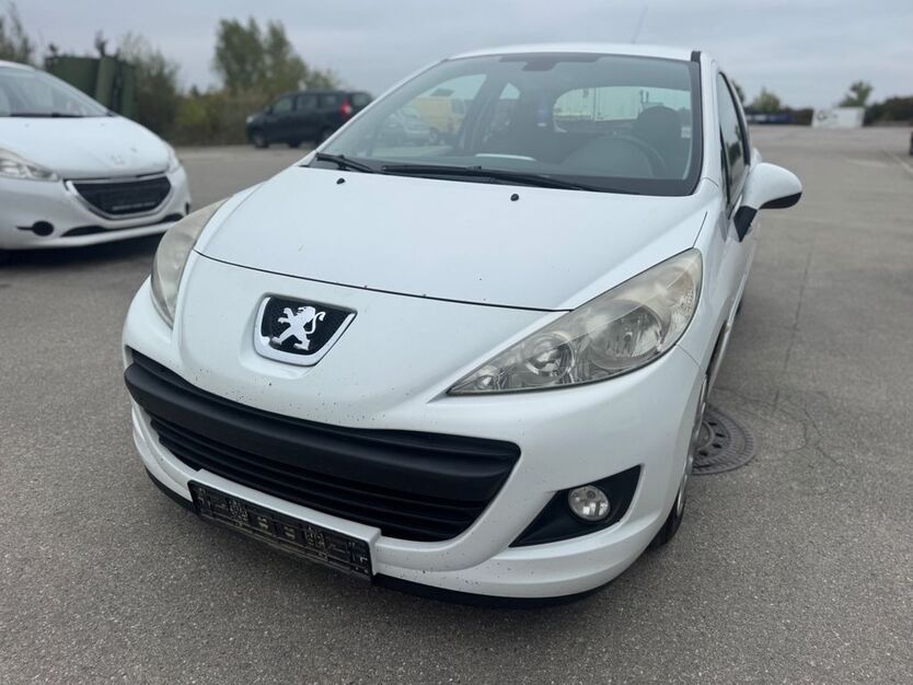 Peugeot 207 260.000 km 1.700 € Augsburg 86199