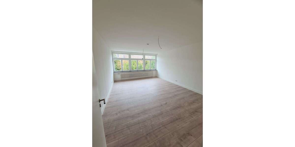 Etagenwohnung Braunschweig - 2 Zimmer, 67 m&sup2;, 750&euro; | Angebot:27460961