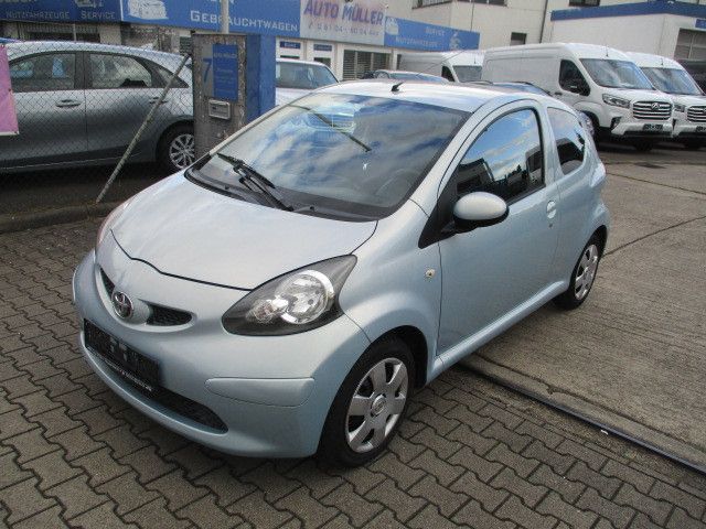 Aygo (X)
