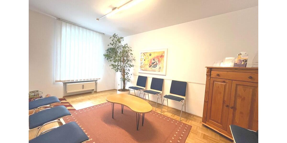 Gewerbeobjekt Obertraubling - 1.200&euro; | Angebot:25223544