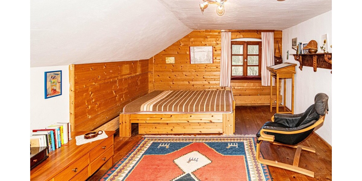 „Idyllisches Bauernhaus mit Teich & eigener Quelle – Ruhe, Natur und Geschichte vereint“ - Bauernhaus, Landhaus Weiding | Angebot:27091124