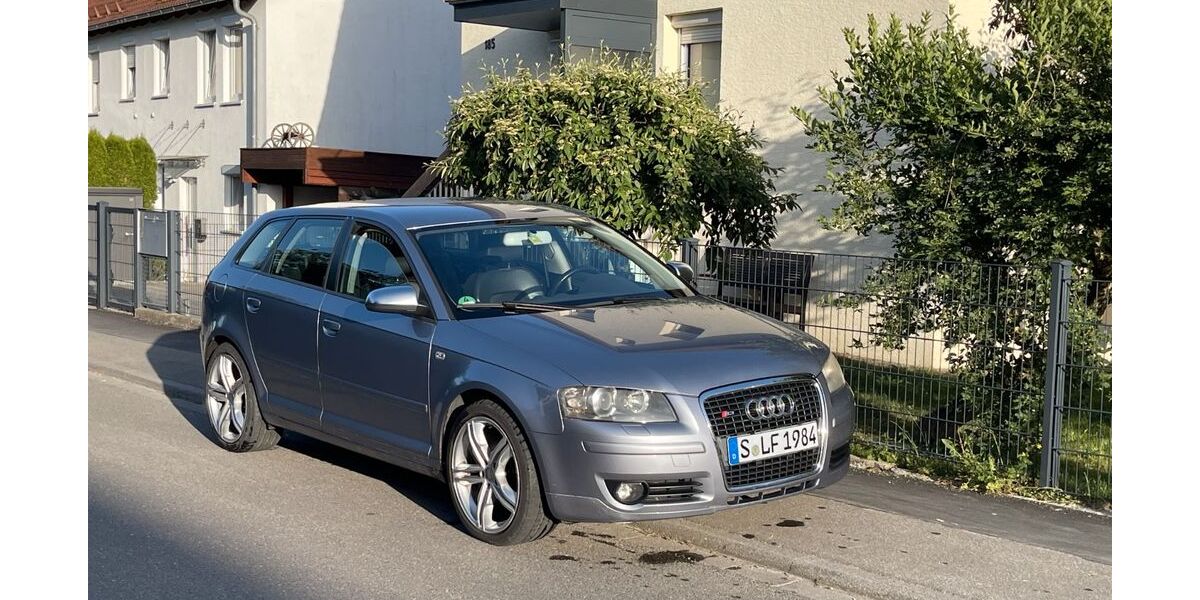 Audi A3 214.000 km 4.900 &euro; Stuttgart 70563