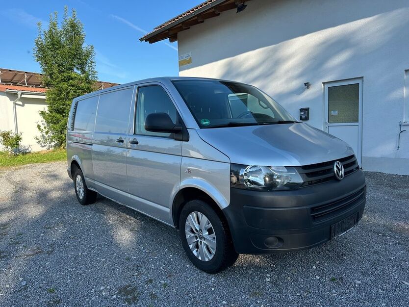 VW T5 Transporter 248.000 km 8.890 € Deggendorf 94469