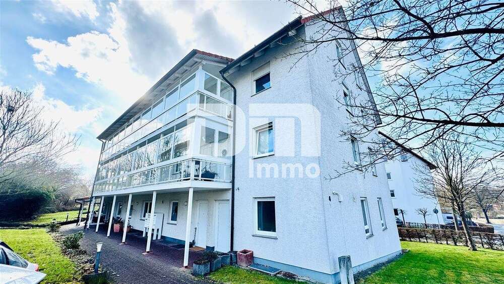 Wohnung zum Kaufen in Lohfelden 249.000 € 120 m² 3 zimmer
