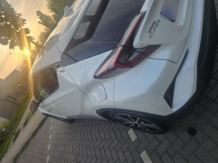 Toyota CHR 81.367 km 19.000 € Herten 45699