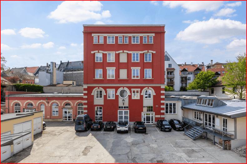 Dachgeschoßwohnung Augsburg - 5 Zimmer, 170 m&sup2;, 1.685&euro; | Angebot:26350218