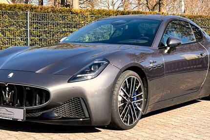 Maserati Granturismo 10.700 km 139.900 &euro; Harsewinkel 33428