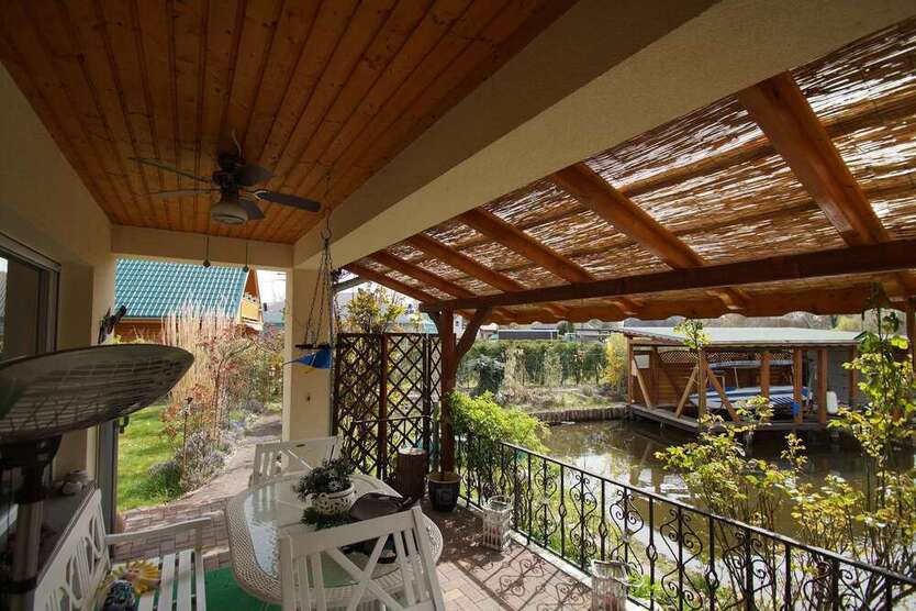 Wohntraum am Wasser! EFH mit eigenem Bootsanlegesteg direkt an der Havel! 3 zimmer