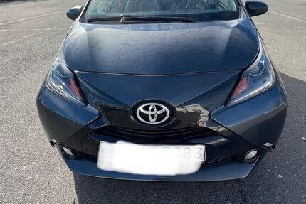 Toyota Aygo (X) 68.130 km 7.500 &euro; Hannover 30419