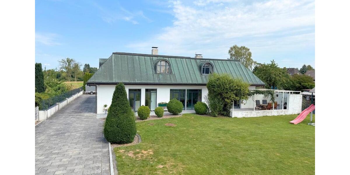 Villa Bienenbüttel - 7 Zimmer, 400 m&sup2;, 789.000&euro; | Angebot:27121370