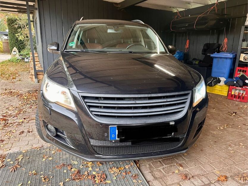 VW Tiguan 224.537 km 4.999 € Seevetal 21220