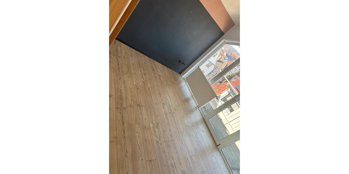 Dachgeschoßwohnung Bad Salzungen - 2 Zimmer, 43 m&sup2;, 475&euro; | Angebot:25369391