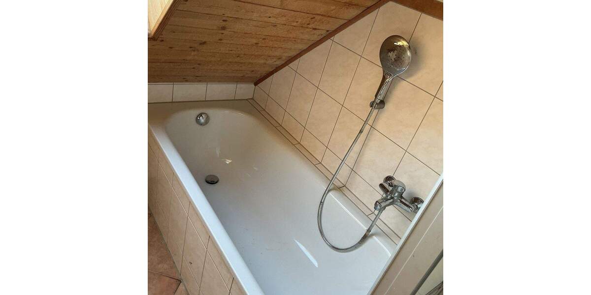 Mehrfamilienhaus, Wohnhaus Arnstadt - 2 Zimmer, 59 m&sup2;, 400&euro; | Angebot:25153900