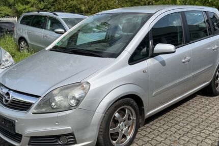 Opel Zafira 219.000 km 3.199 &euro; Münster 48161