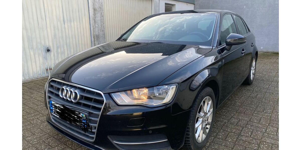 Audi A3 191.650 km 11.220 &euro; Düsseldorf 40231