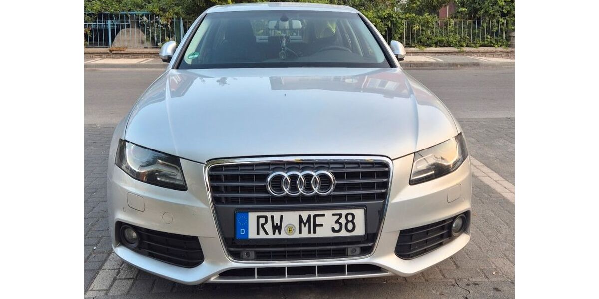 Audi A4 174.000 km 7.400 &euro; Rottweil 78628