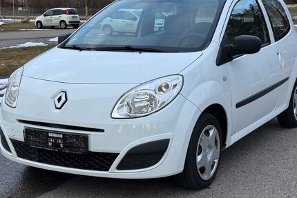 Renault Twingo 109.000 km 2.499 &euro; Manching 85077