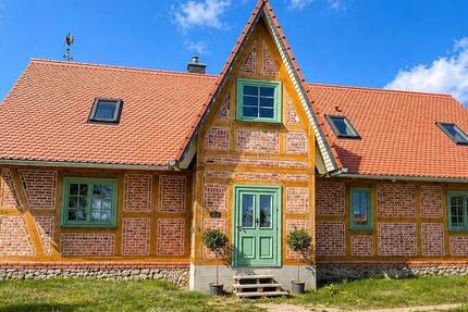 Haus Woldegk - 4 Zimmer, 200 m&sup2;, 625.000&euro; | Angebot:26339097