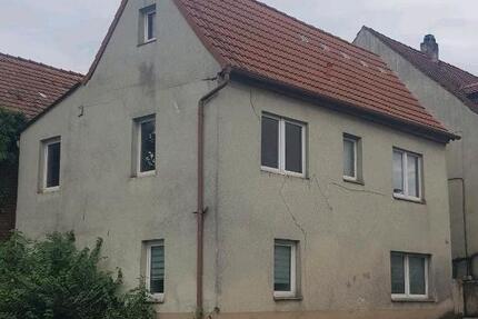 Haus Uffenheim - 5 Zimmer, 90 m&sup2;, 175.000&euro; | Angebot:26204544