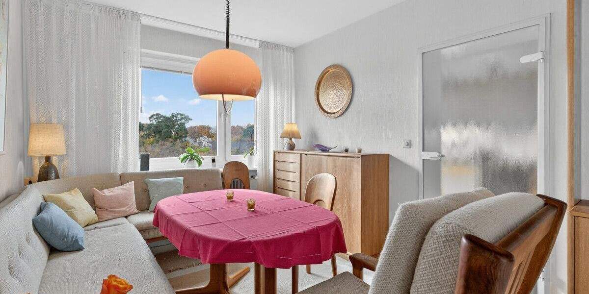 Etagenwohnung Karlsruhe / Waldstadt Waldstadt - 4 Zimmer, 119 m&sup2;, 439.000&euro; | Angebot:24860426