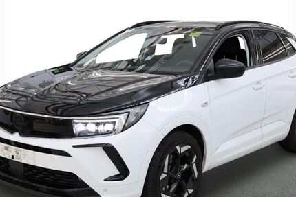 Opel Grandland (X) 5.200 km 28.990 &euro; Idar-Oberstein 55743